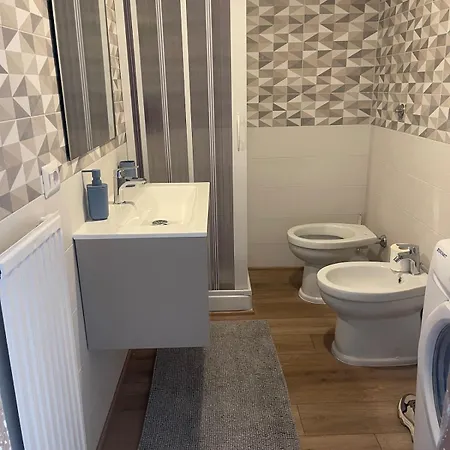 Casa Dany Zona Santa Teresa * אנזיו